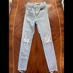 Levi’s Mile High Super Skinny Jeans W24 L30 Light Wash Distressed